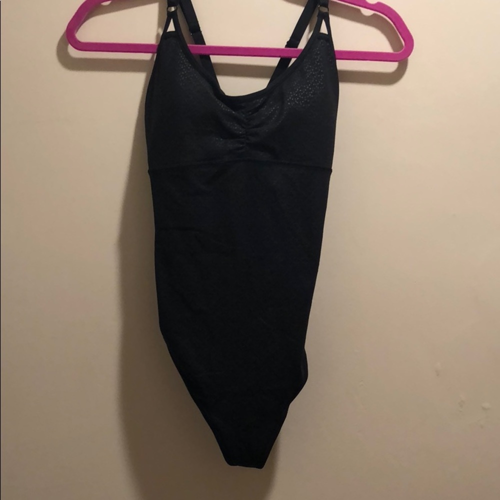 💕ONE Left Lululemon Everyday BalletThong Bodysuit - Picture 3 of 7